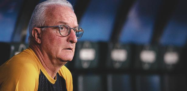 Multa alta e perfil anticrise: por que o São Paulo banca Dorival Júnior