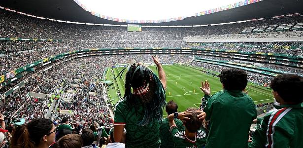 Inglaterra encara o Azteca, onde México só perdeu duas vezes em 89 jogos