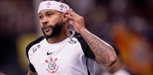 Bastidores: Renovação de Memphis com o Corinthians está nas mãos de Stabile