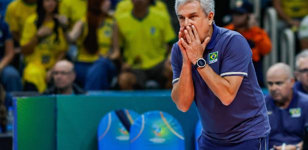 Zé Roberto indica aposentadoria da seleção de vôlei após Los Angeles