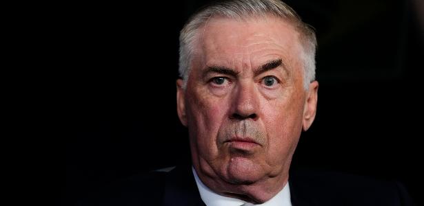 Ancelotti nunca repetiu escalação no Brasil e mudará de novo contra Escócia