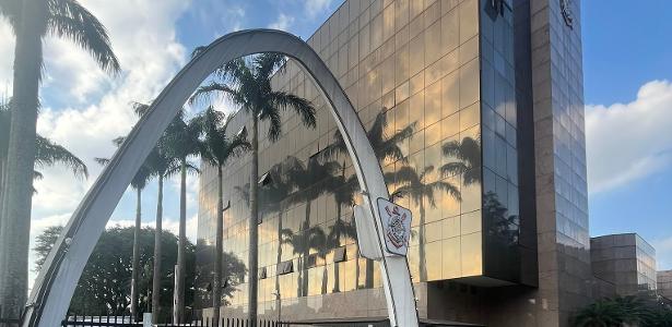 Corinthians fez 500 cartões para dono de empresa investigada pelo MP