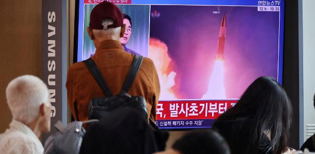 Coreia do Norte dispara dez mísseis balísticos em direção ao mar, diz Seul