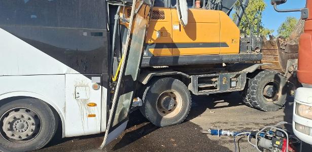 Motorista morre e 20 pessoas ficam feridas em acidente com trator em Israel