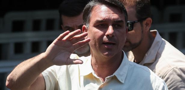 Após ato pró-Lula, Flávio Bolsonaro marca 'bloquinho' na Avenida Paulista