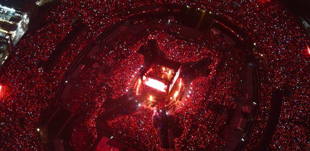 'Cubo mágico' aprovado: como foi a estreia do BTS no MorumBIS