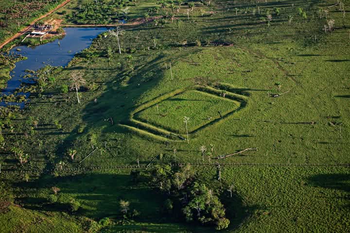 Tecnologia ‘enxerga’ sob a floresta e revela dimensão de antiga civilização no Acre