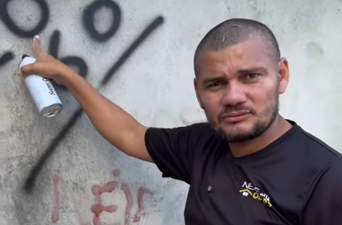 Pedreiro diz ganhar mais no Nordeste e desaconselha mudança para SC