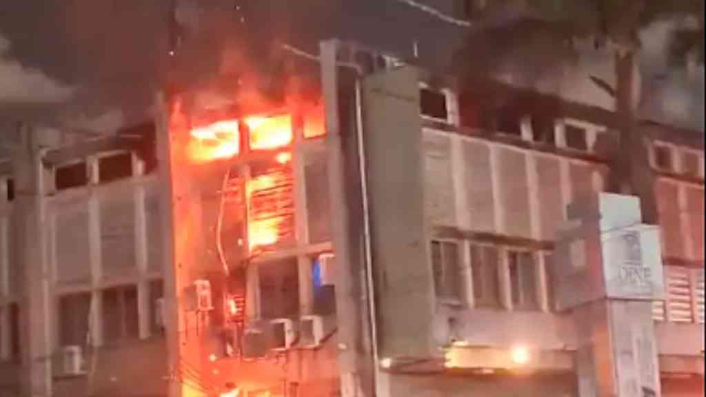 AGU mobiliza equipe para atuar após incêndio na UFPE