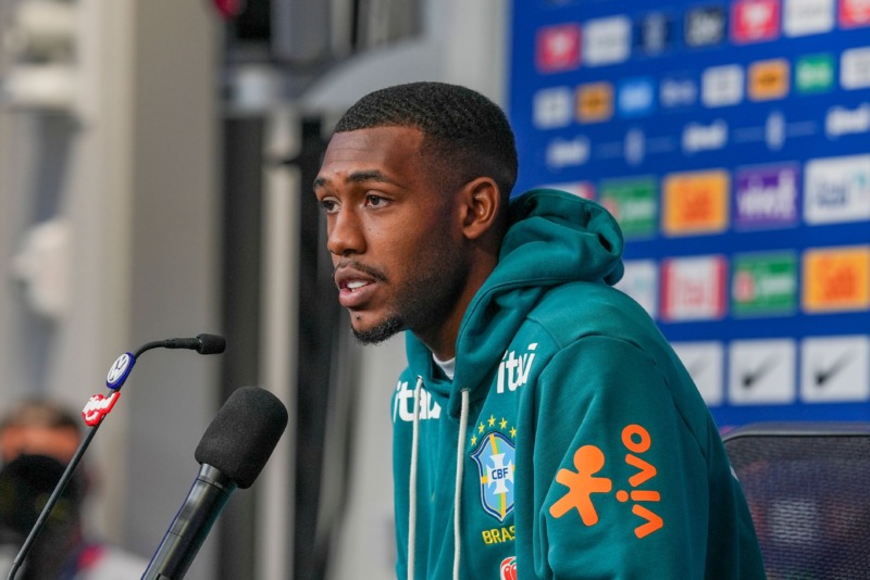 Rayan destaca força da Seleção antes do duelo com o Japão