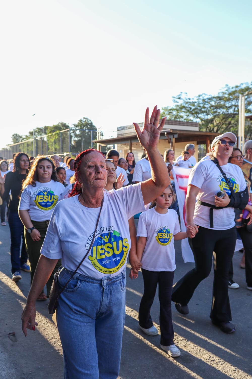 5a Marcha para Jesus reúne centenas de fiéis na Califórnia, em Barra do Piraí