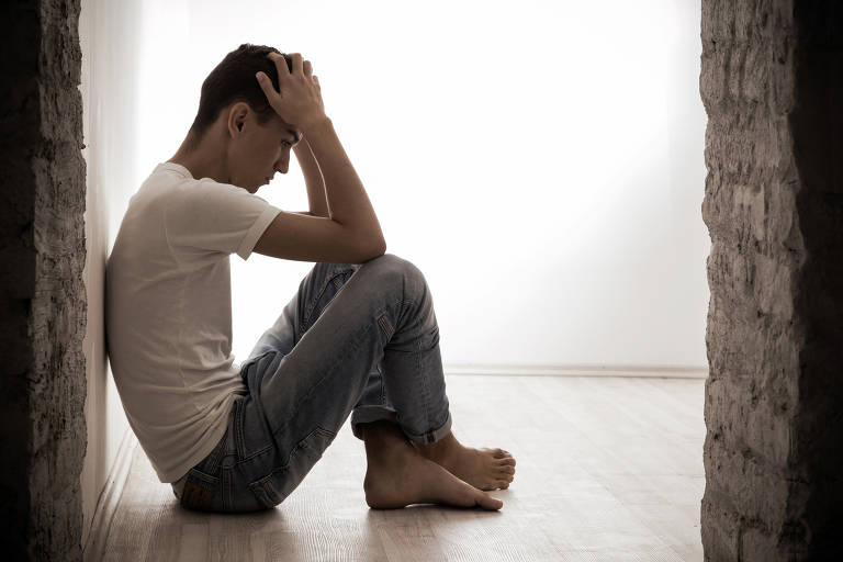 Olhar com humanidade para o adoecimento psíquico masculino é urgente
