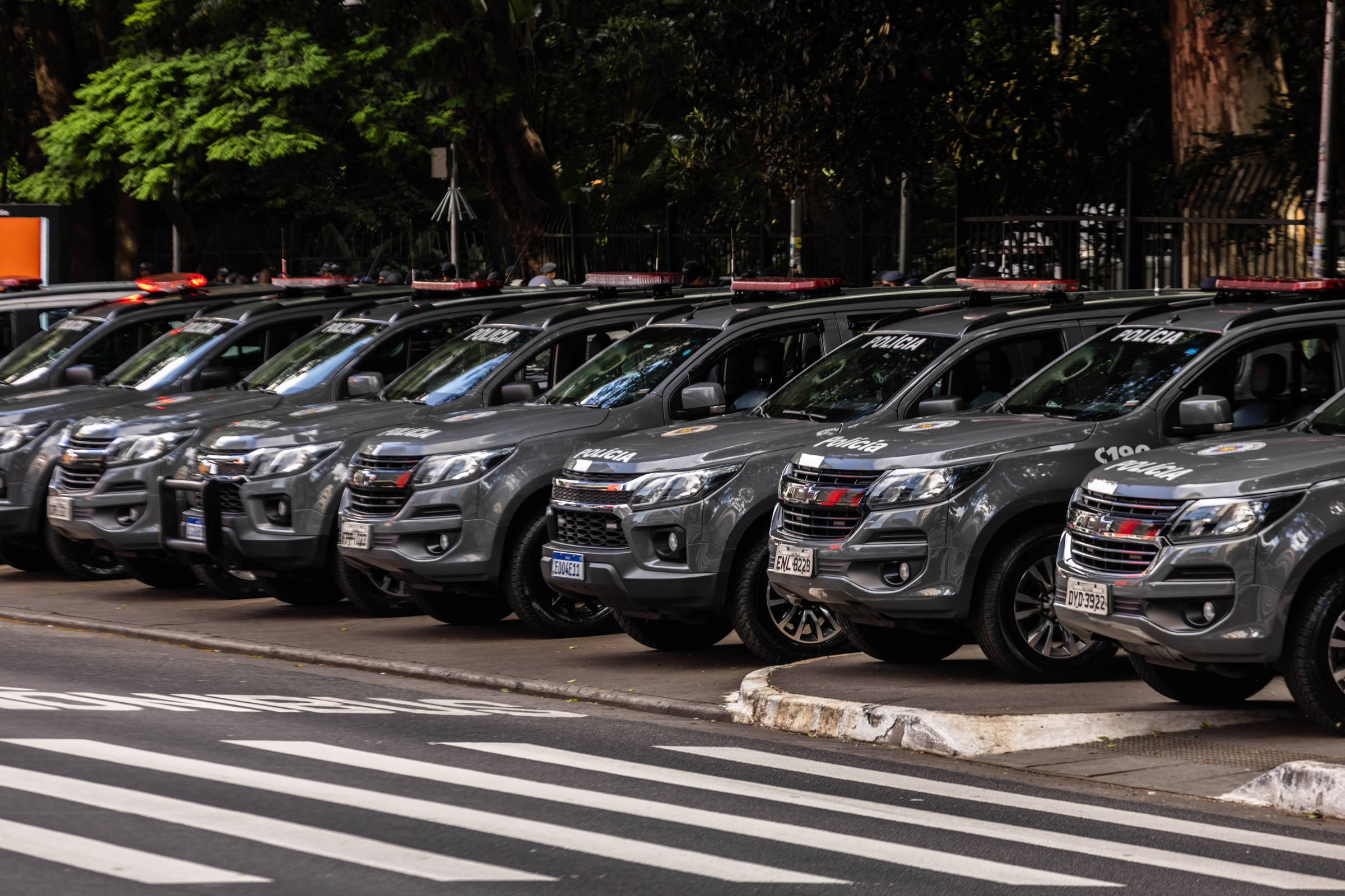 Policial militar é preso sob suspeita de roubar celular na zona norte de SP