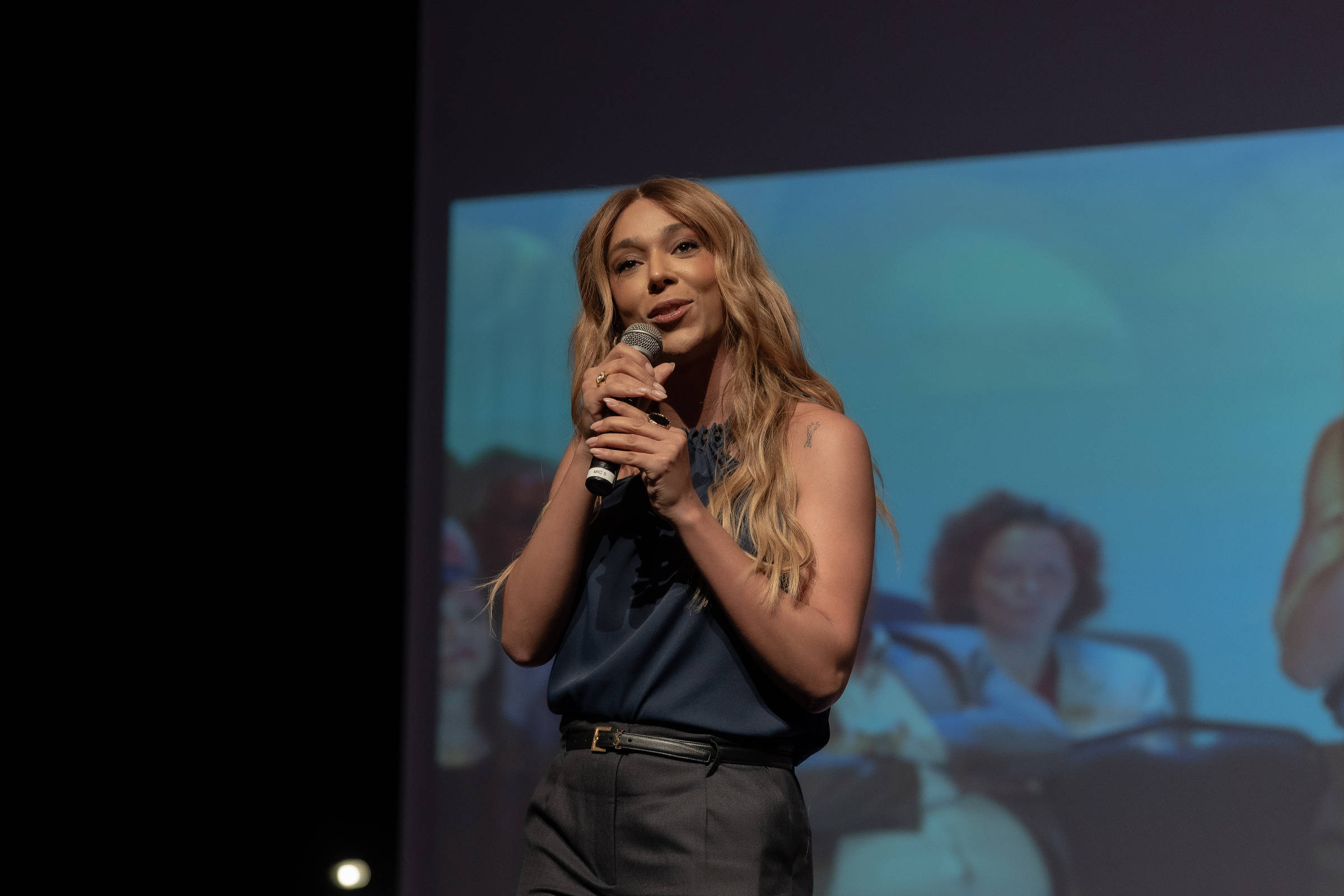 PSOL me implorou para ficar, diz Erika Hilton em meio à polêmica sobre fundo