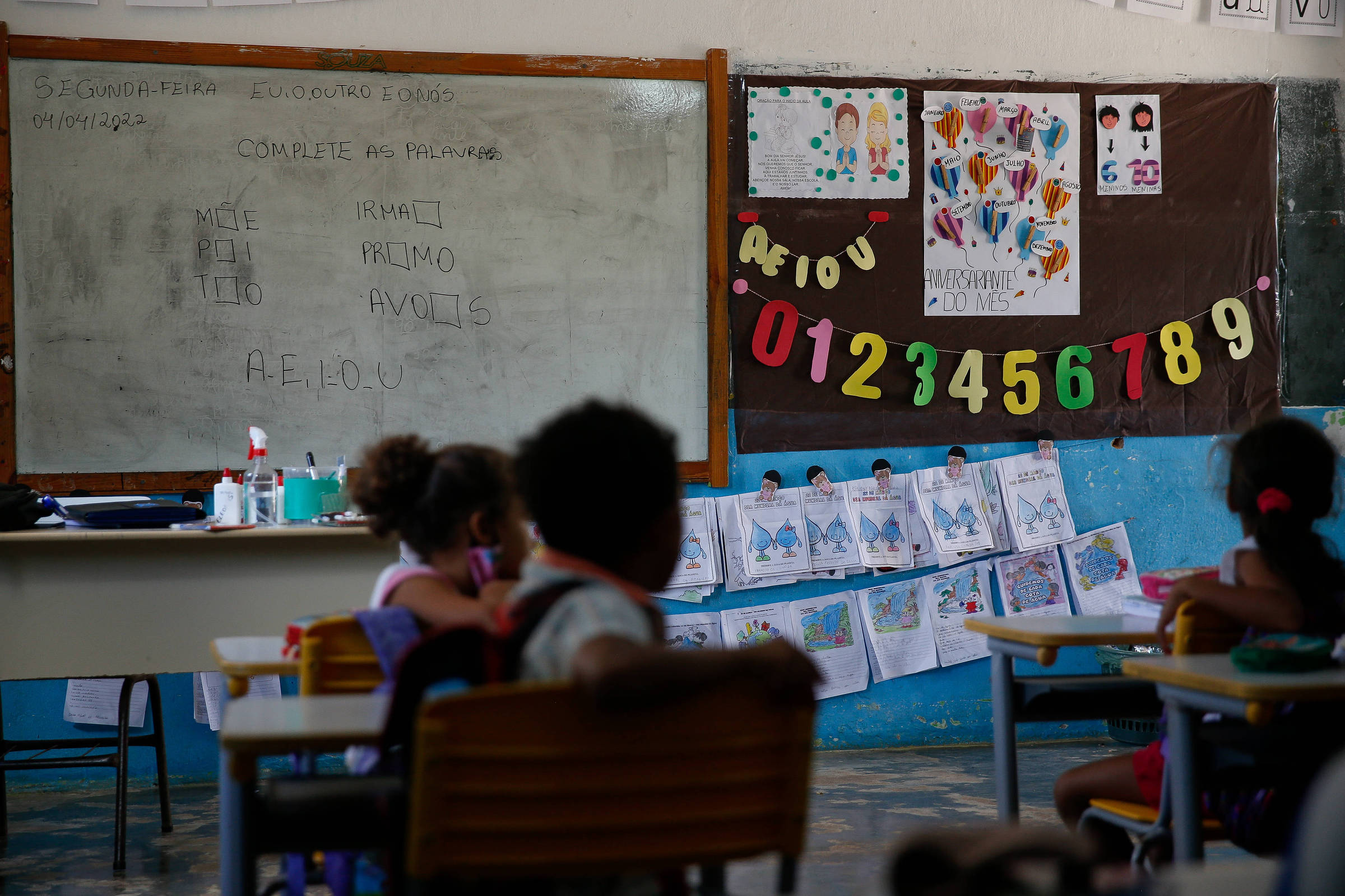 Conselho define formação docente com 50% presencial e inclui Enade como critério para carga total de aulas