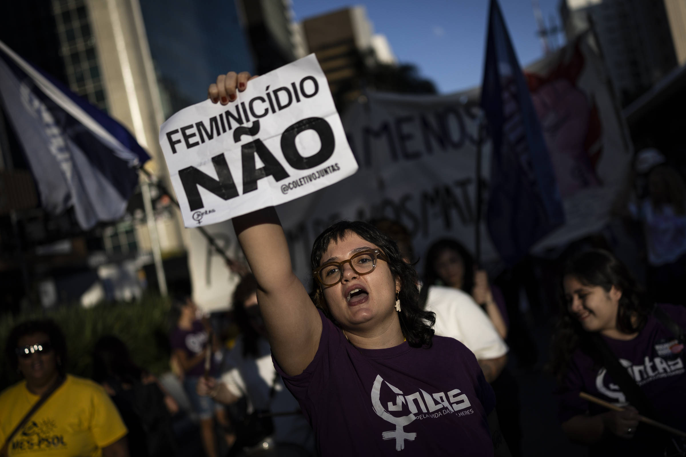 Violência doméstica interna 15 mulheres por dia com quadro de politraumatismo