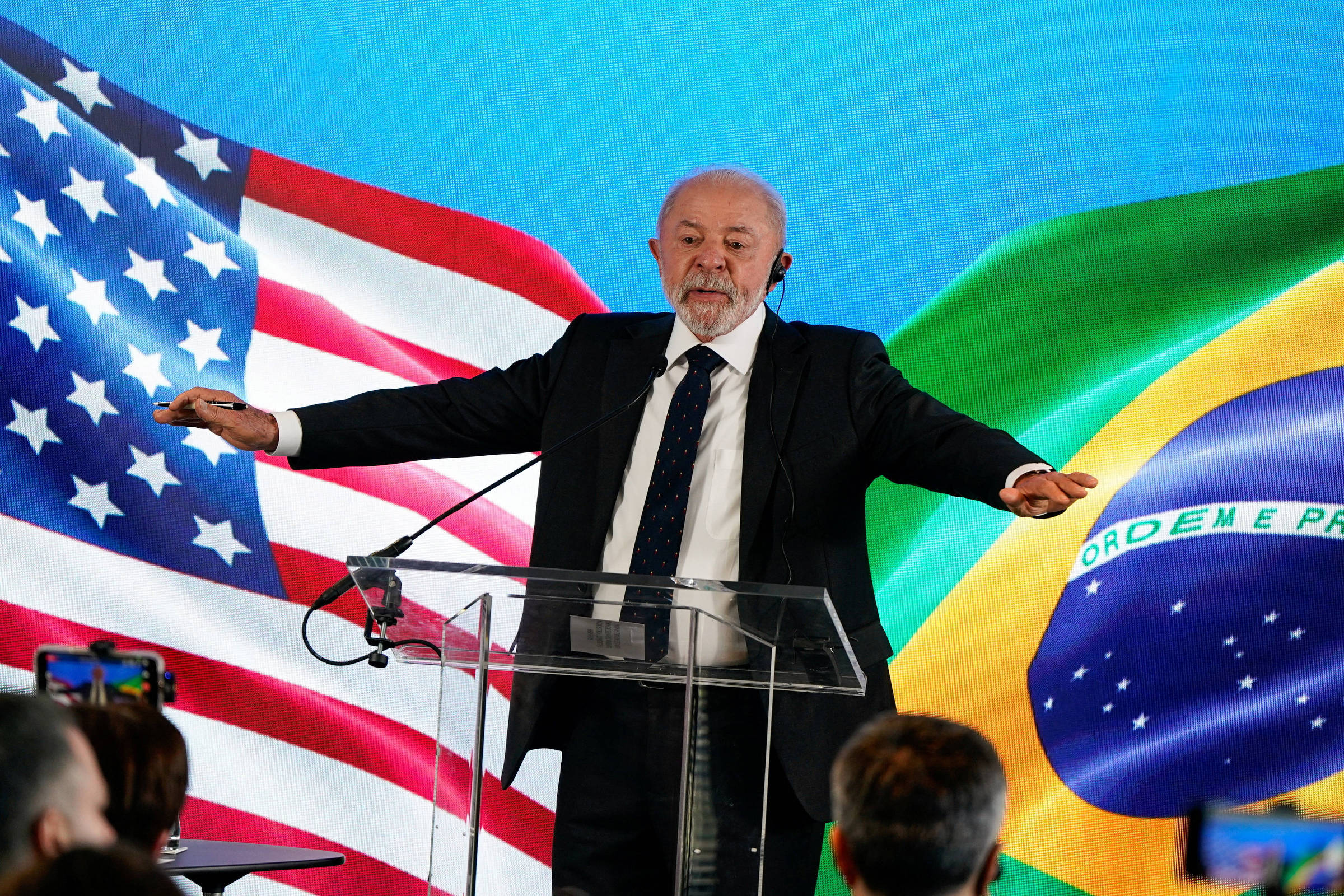Governo Lula se preparou para cenário hostil após EUA anunciar novo tarifaço
