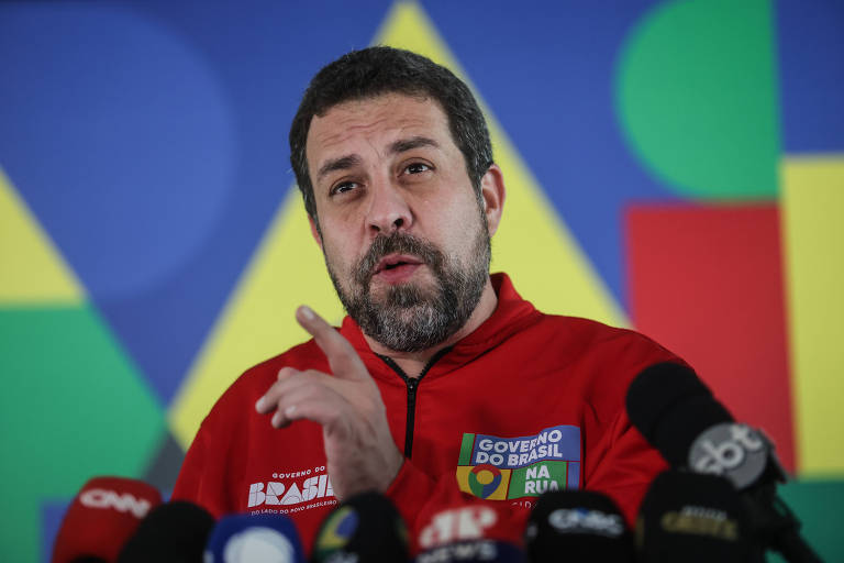 Boulos anuncia obras em SP na véspera da restrição eleitoral