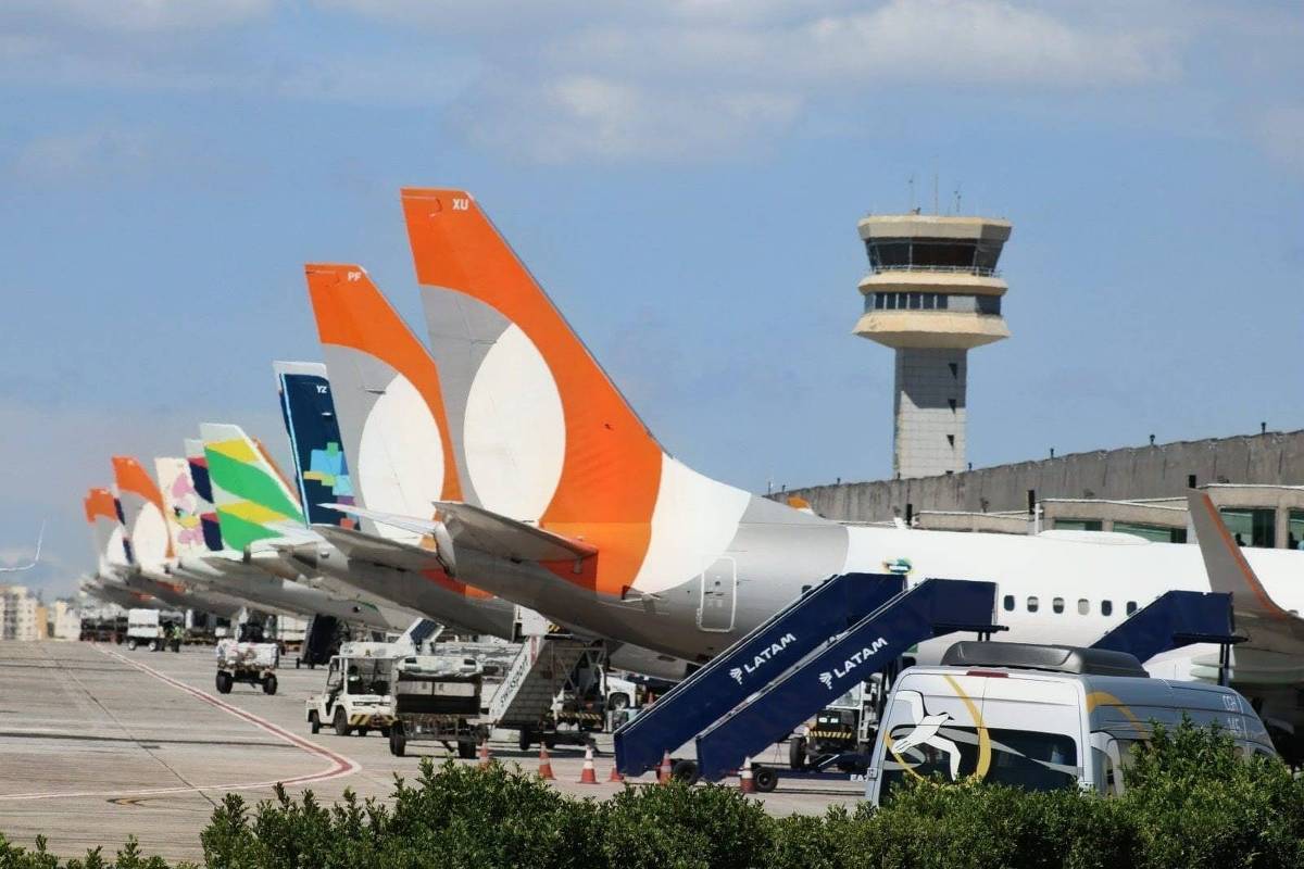 Governo avalia zerar IR de aluguel de aviões até 2030 para aliviar caixa de aéreas