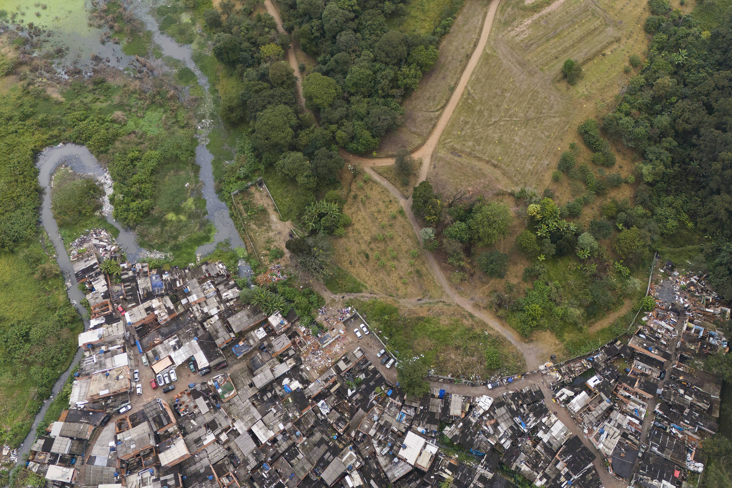 Com invasões e obras incompletas, gestão Nunes atrasa de novo entrega do Parque dos Búfalos