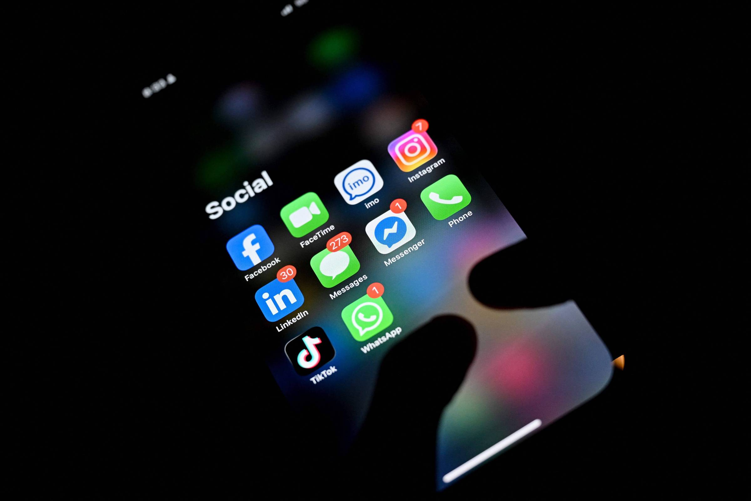 CNJ define regras para trabalho de crianças em redes sociais e exige alvará para posts recorrentes