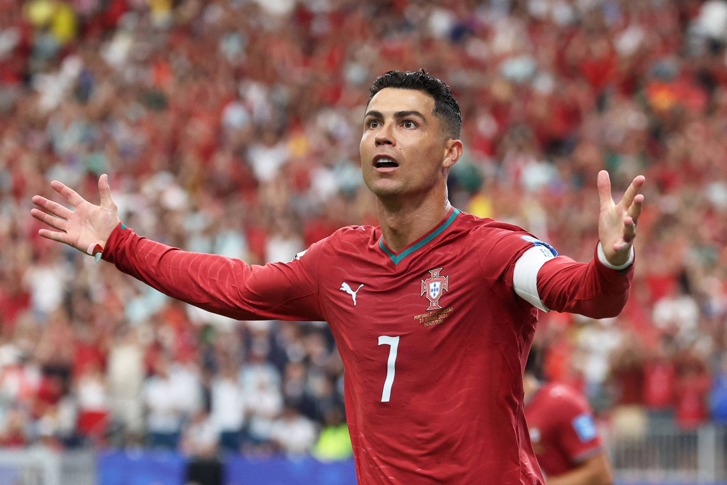 Cristiano Ronaldo faz história e comanda massacre de Portugal sobre o Uzbequistão; veja os melhores momentos