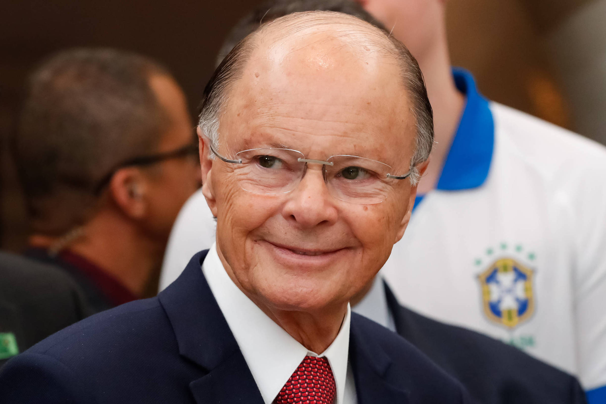 Record minimiza operação contra Digimais e fala sobre ação da PF por 33 segundos