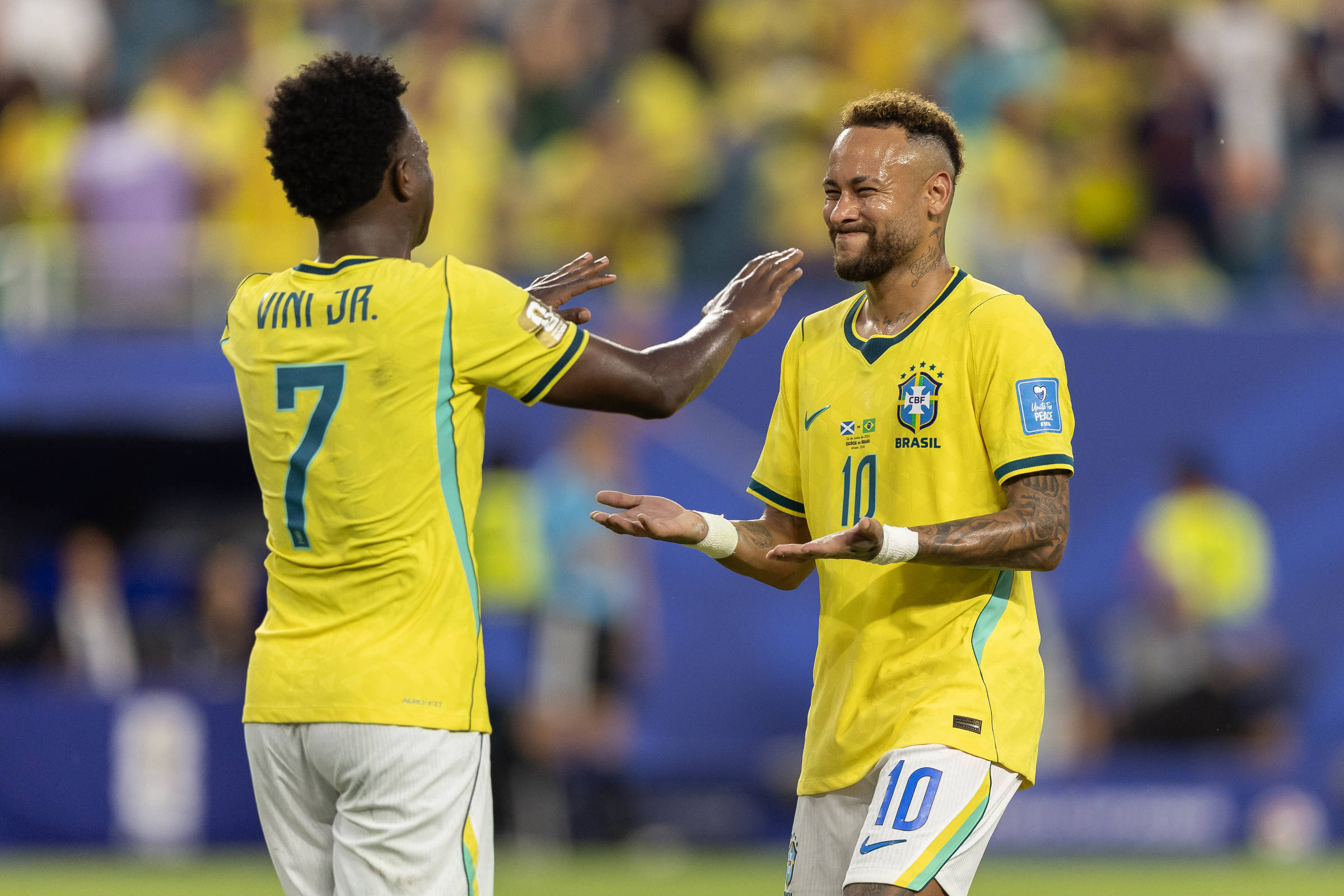 Neymar vira escudo da seleção na Copa, mas passa bastão de líder para Vinicius Junior