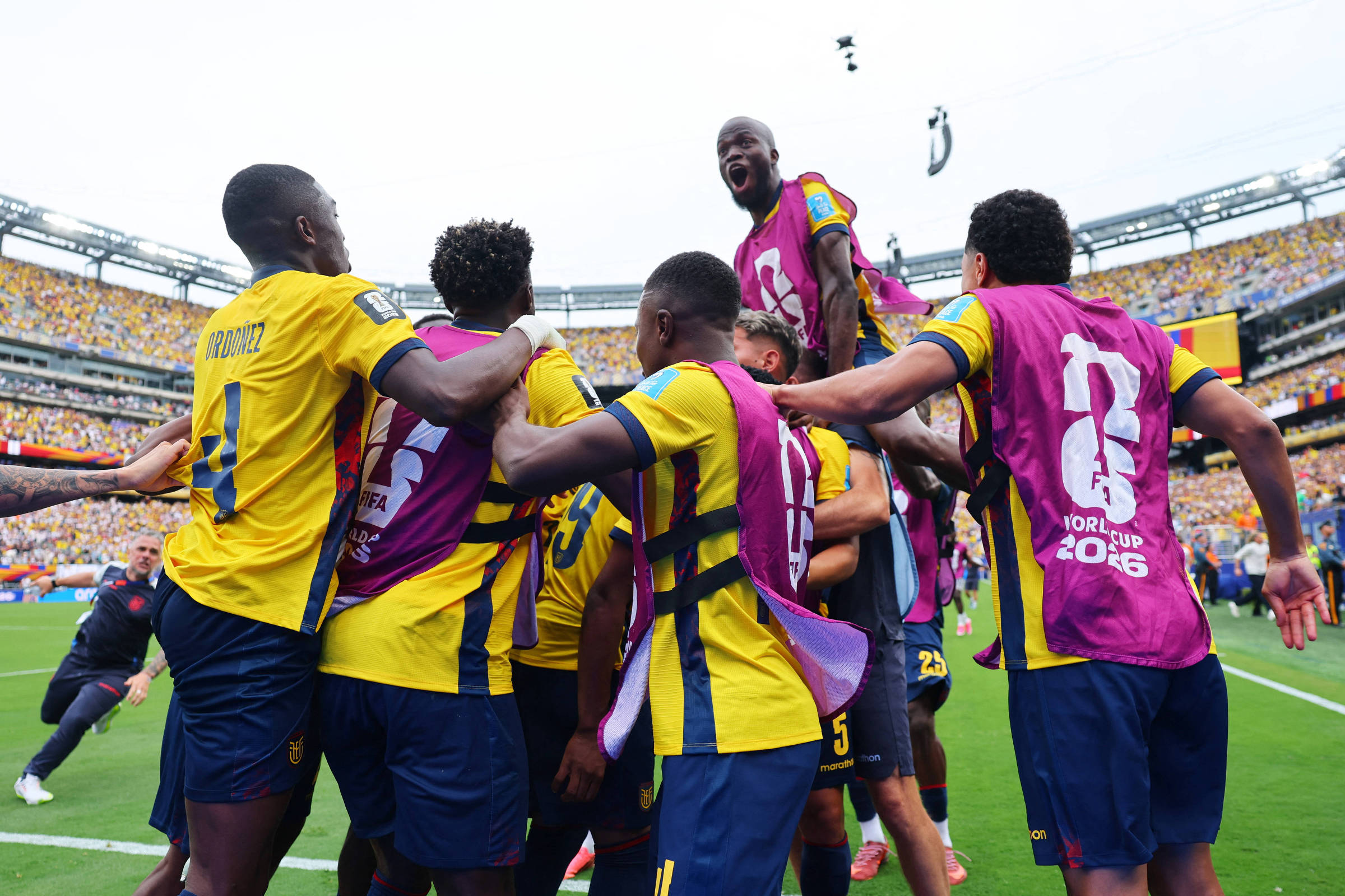 Equador vira sobre Alemanha para ir ao mata-mata, e Costa do Marfim se classifica pela 1ª vez; veja melhores momentos