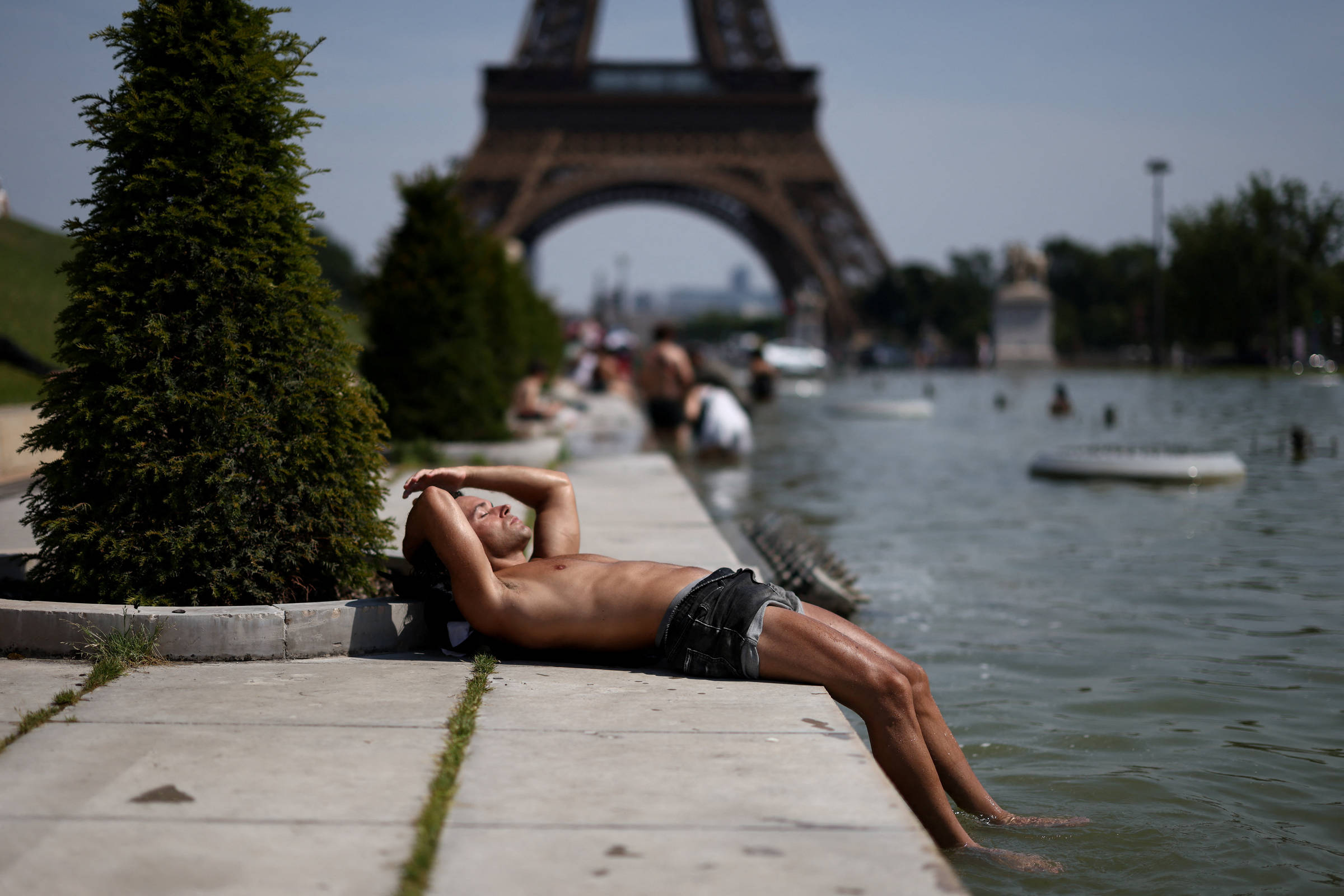 Onda de calor extremo na Europa mata mil pessoas na França em apenas três dias