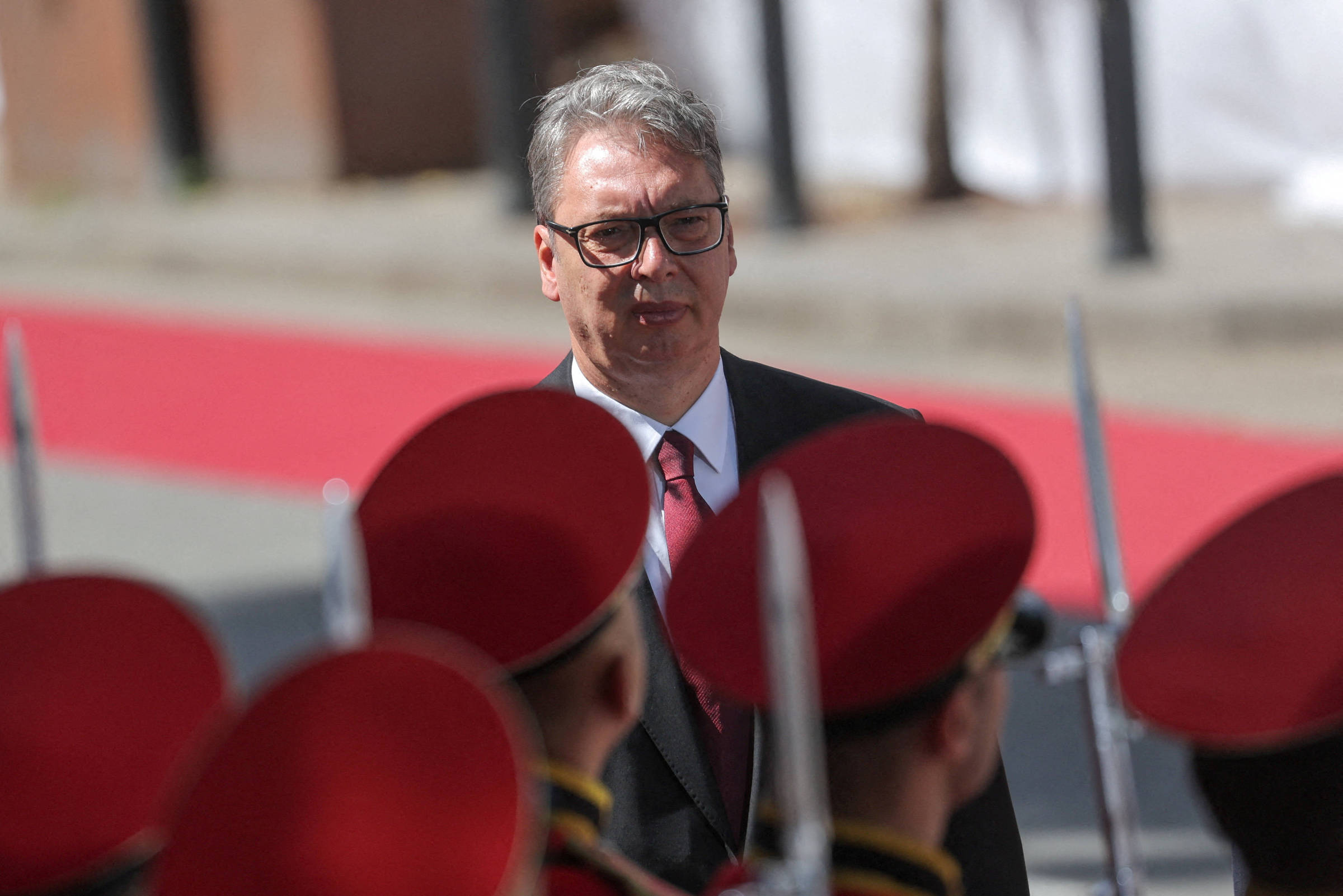 Presidente da Sérvia diz que renunciará cerca de um ano antes de fim de mandato