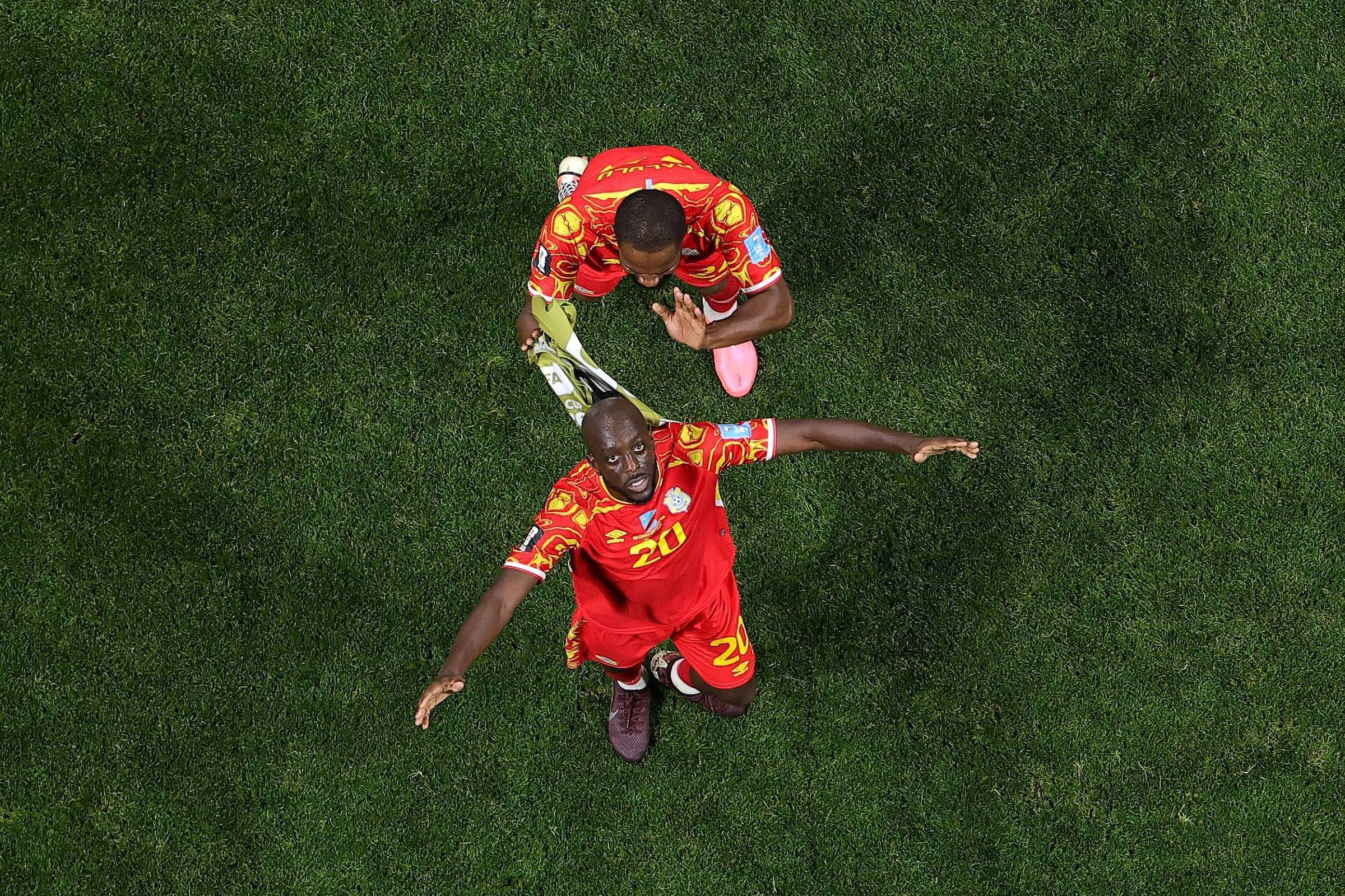 Resumo do dia: RD Congo se classifica ao mata-mata da Copa; Portugal passa em 2º lugar, atrás da Colômbia