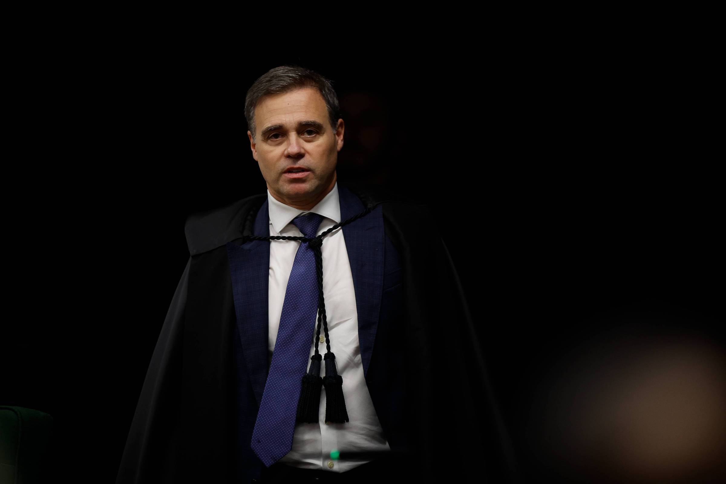 Mendonça determina entrega de dados sobre encontro do PT e de projeto 'Porta