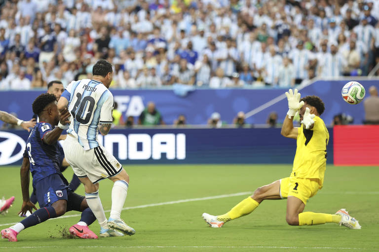 Resumo do dia: Argentina é levada ao limite por Cabo Verde na Copa; Egito e Colômbia também passam