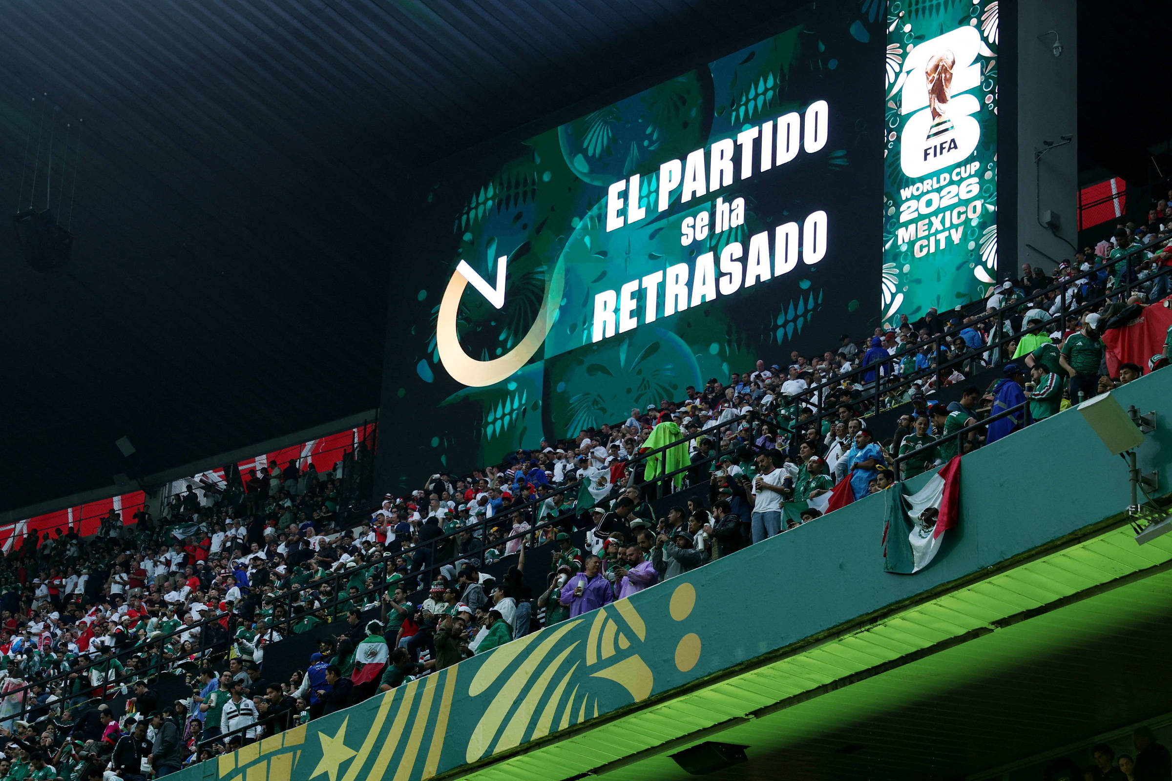 Partida entre México e Inglaterra pelas oitavas da Copa é adiada em 1 hora devido a tempestades