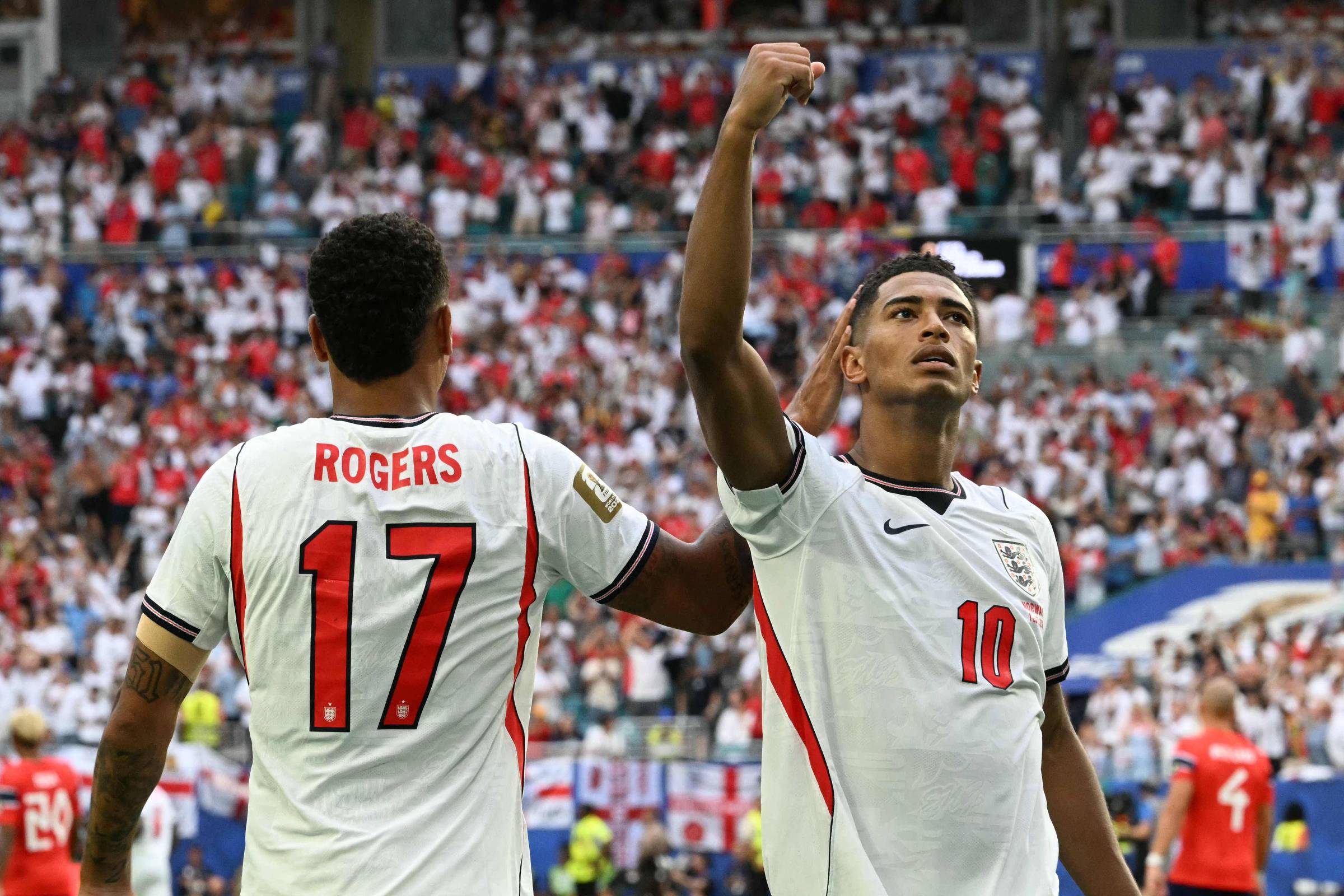 Inglaterra iguala suas duas melhores campanhas em Copa desde o título de 1966