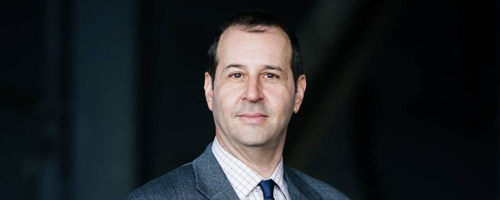 Objetivo de Trump não é redefinir relação comercial, é criar sistema de dominação, diz professor americano