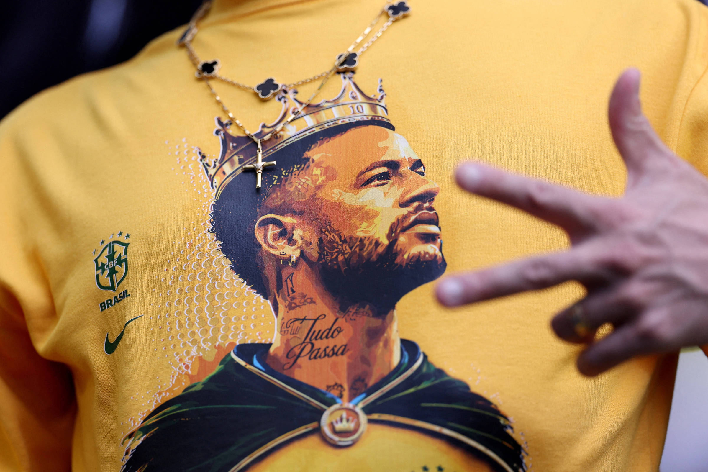 Opinião - O Mundo É uma Bola: Um toque de Brasil no título da Espanha
