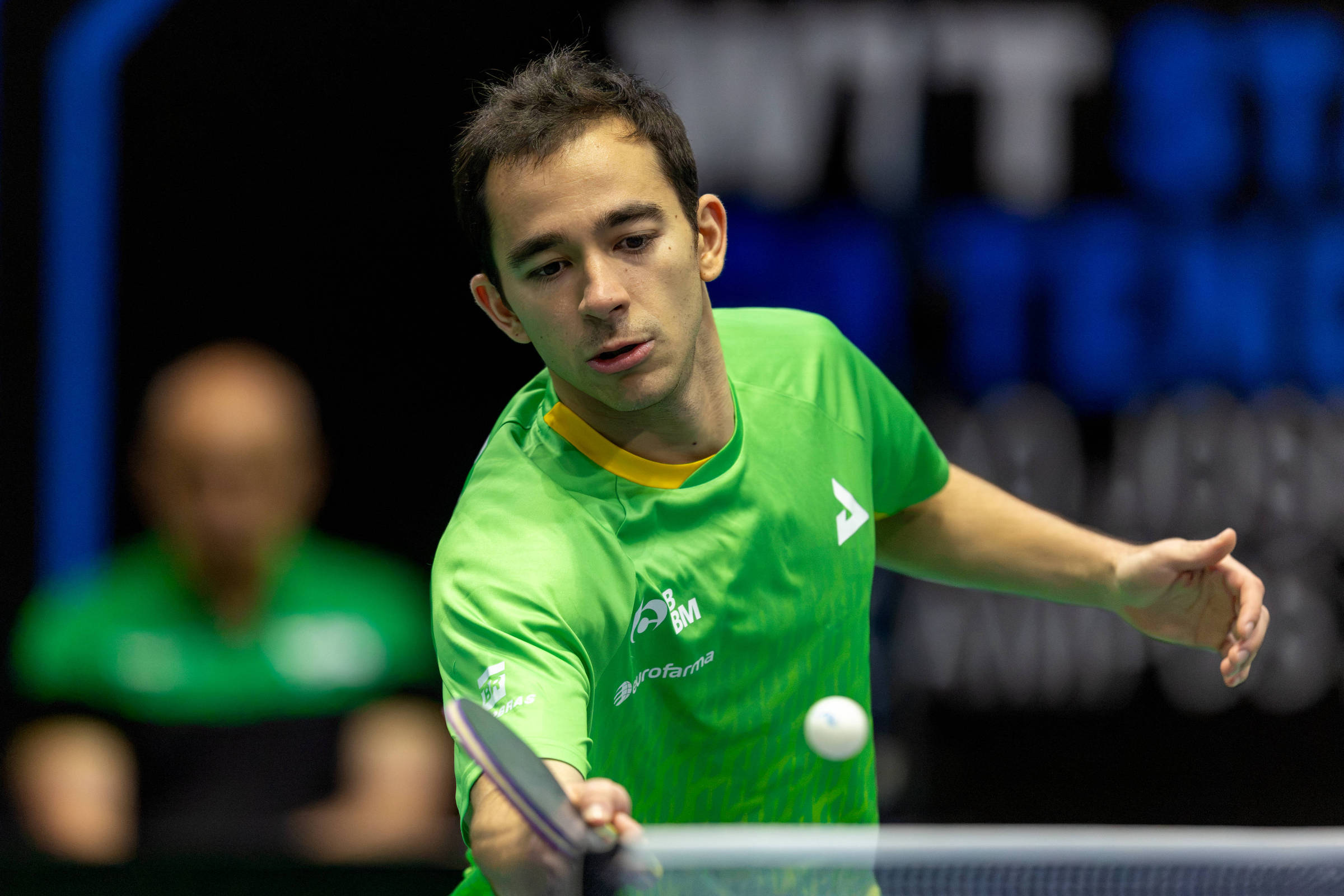 Calderano vence tri no Brasil, quebra jejum de um ano no WTT e é aclamado no país