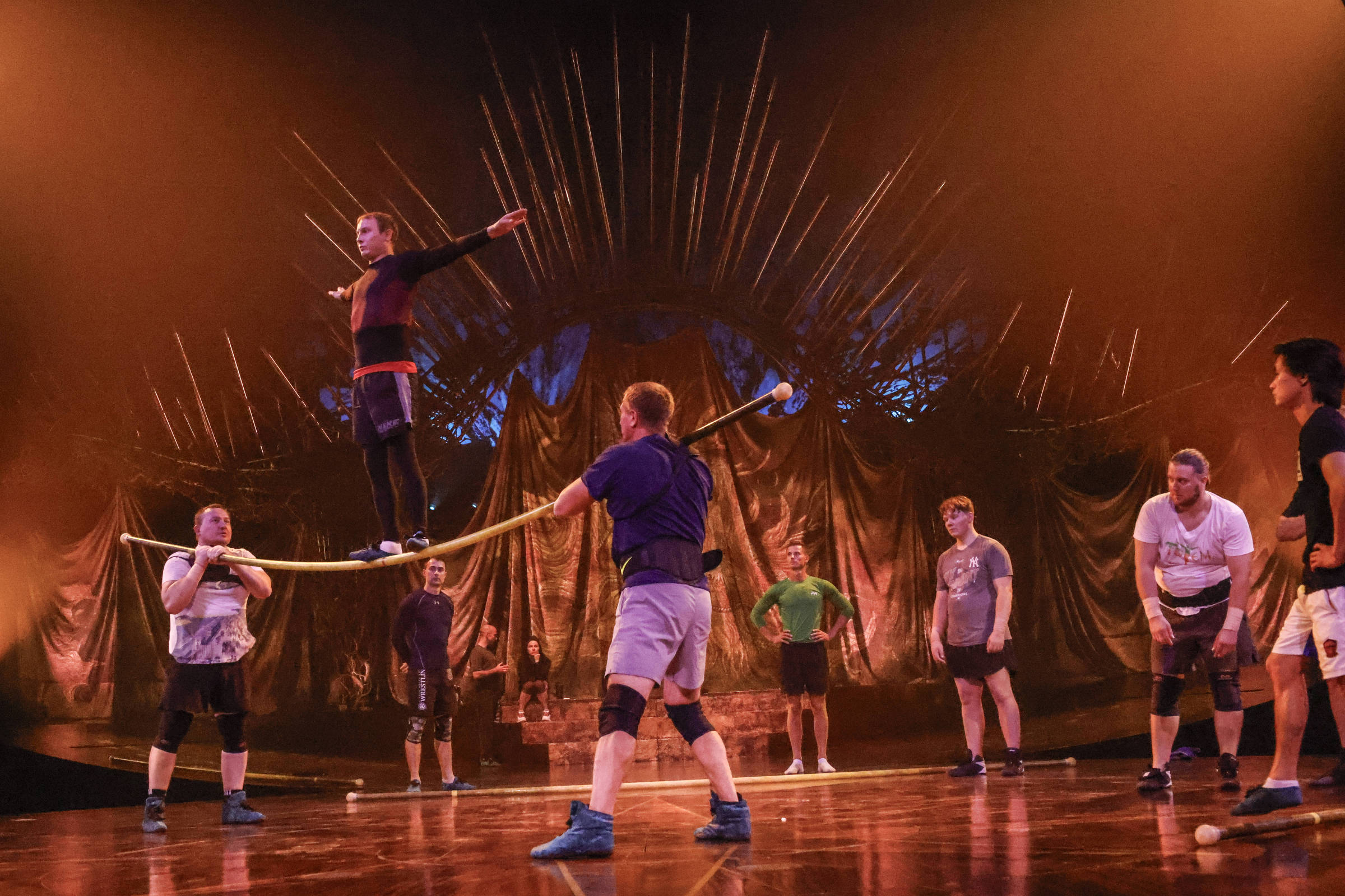 Como são os bastidores de um espetáculo do Cirque du Soleil, que retorna ao Brasil