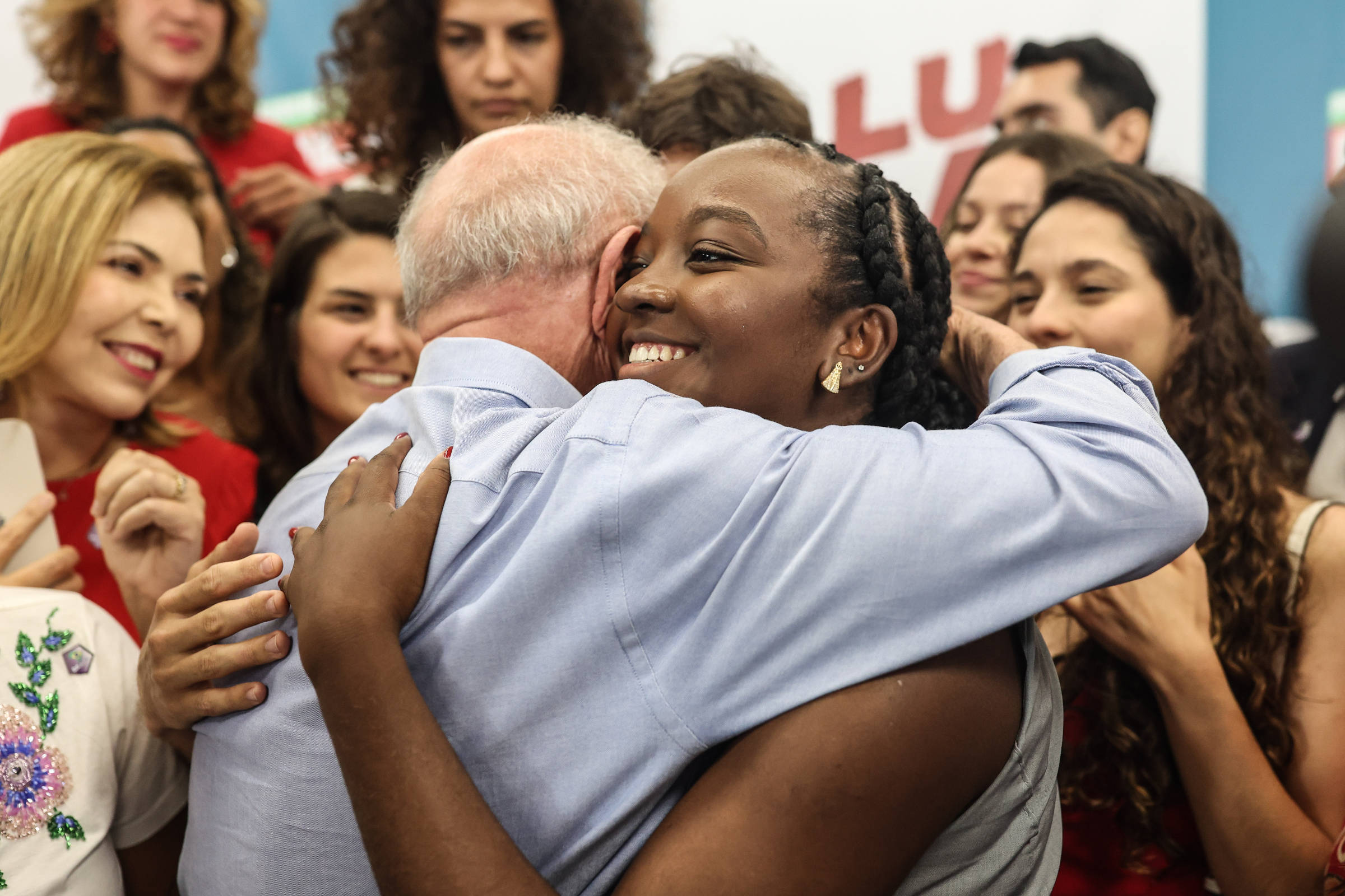 Opinião - Tati Bernardi: Vida longa à Ana Elisa e ao debate sobre longevidade