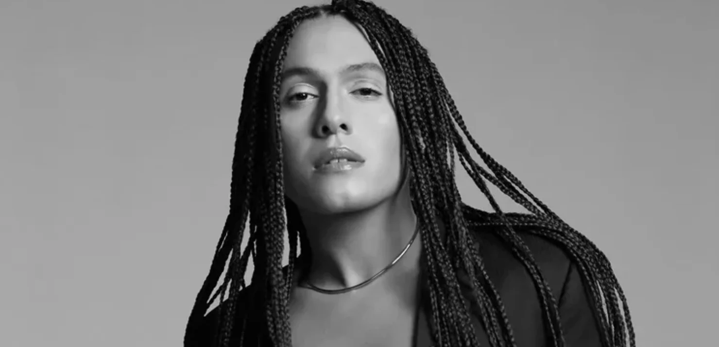 Raquel Virgínia contra o DNA da violência, da guerra e do esquecimento