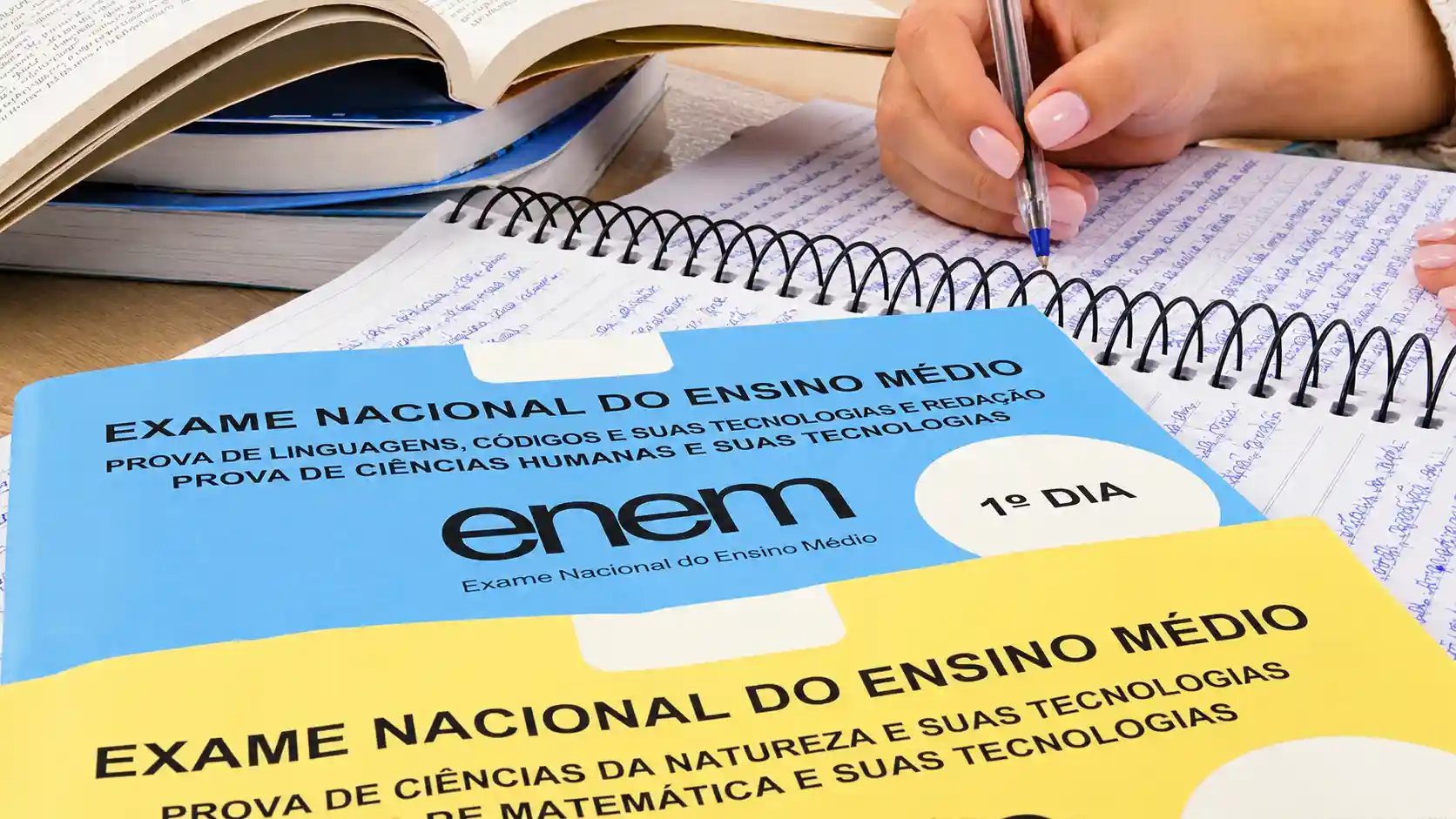 Google amplia simulados com IA e inclui o Enem entre exames internacionais
