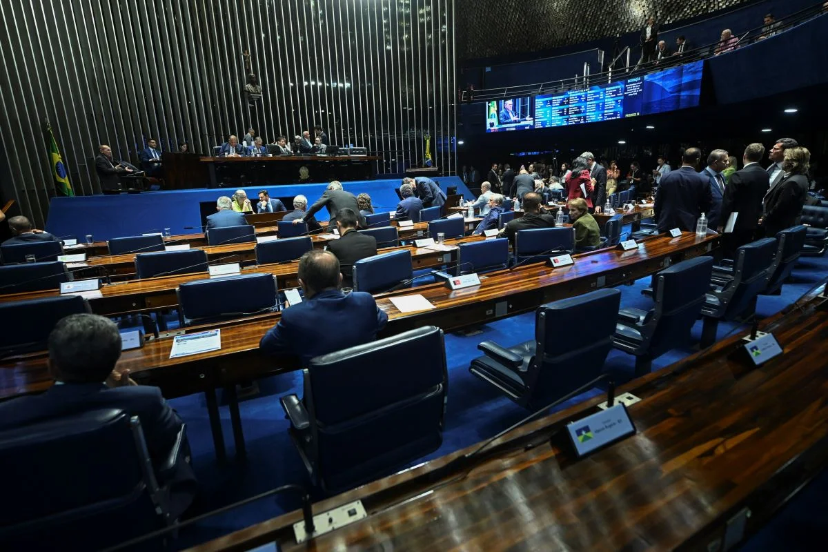 Senado aprova incentivos para exploração de minerais críticos no Brasil