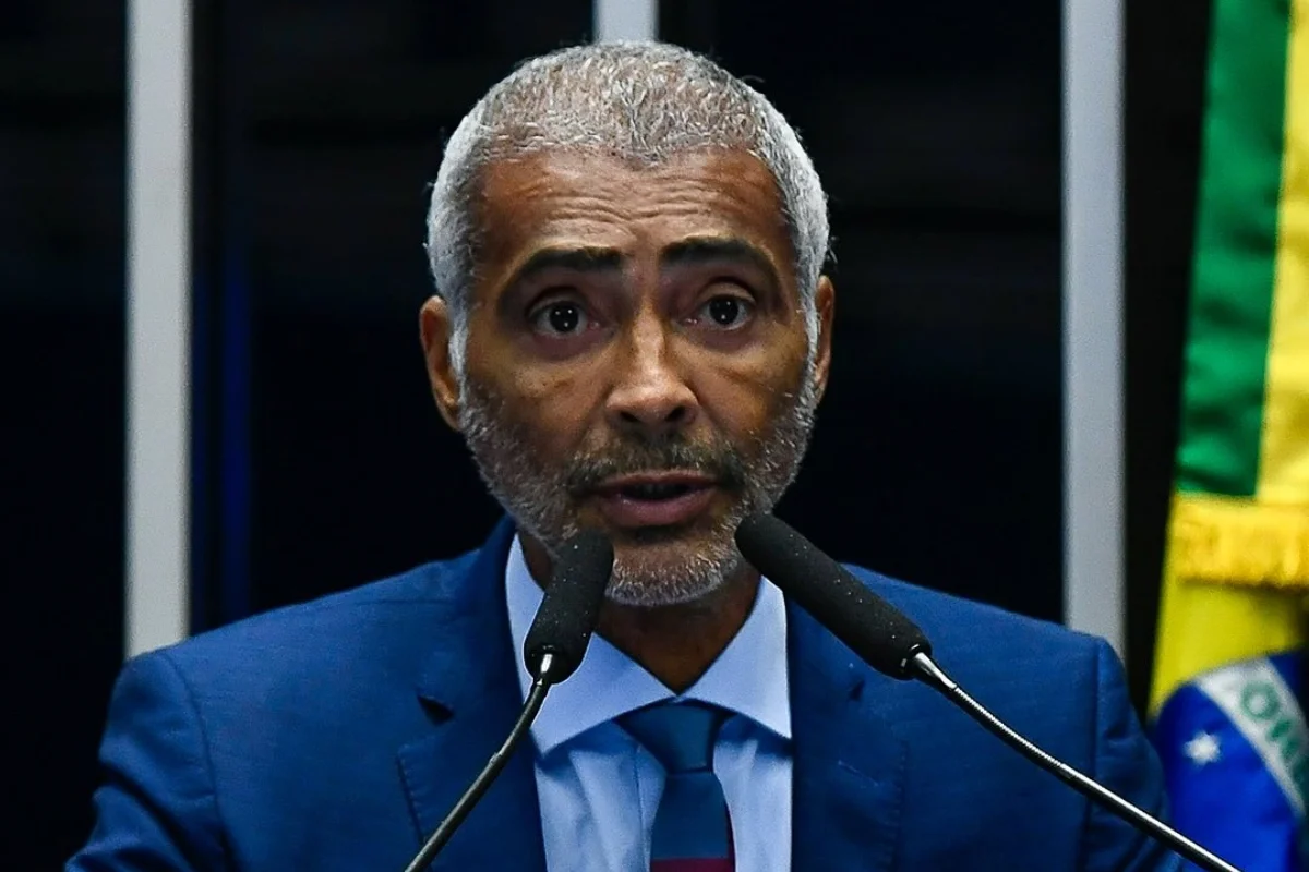 Kim Kataguiri aciona PGR contra Romário por propaganda de bets