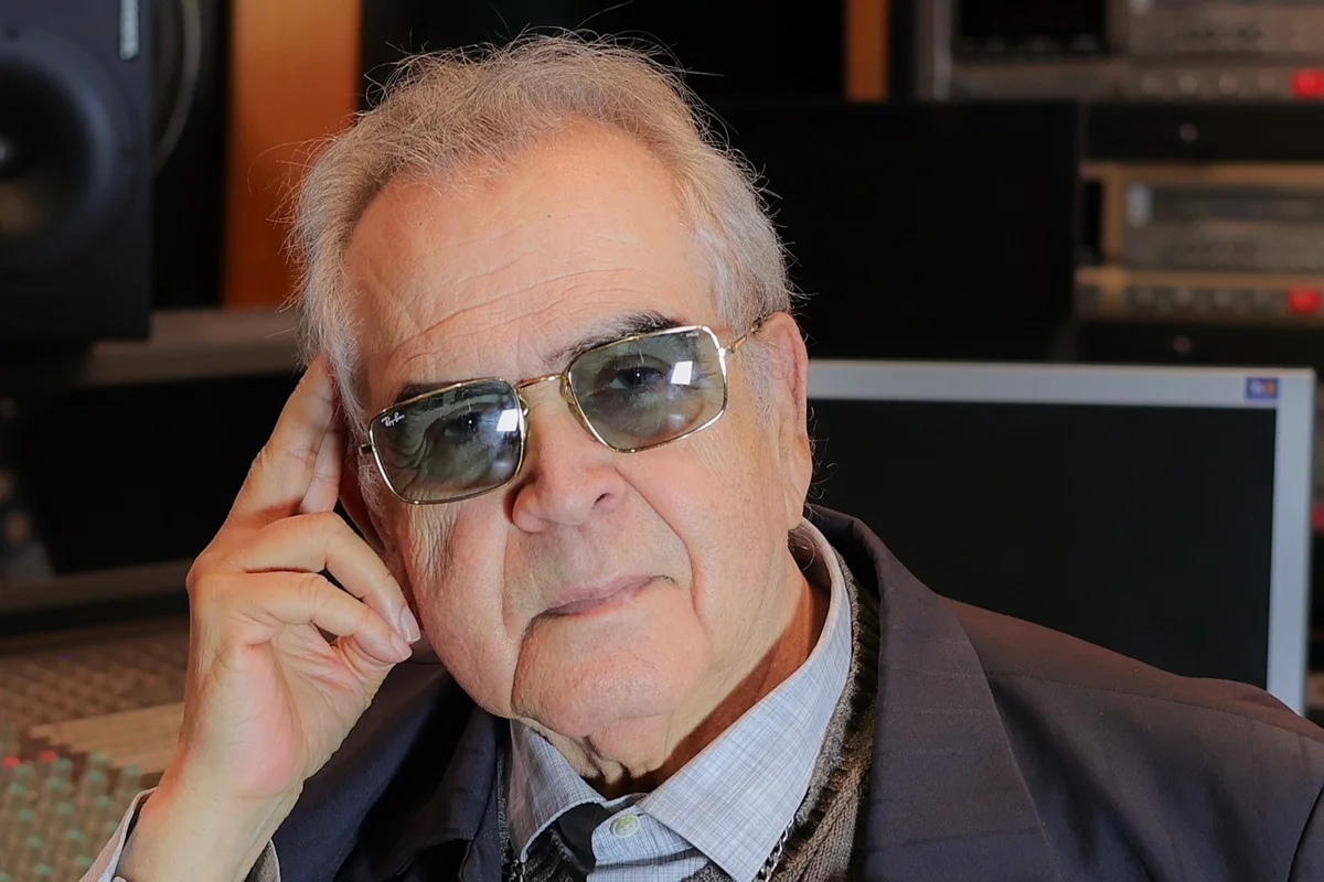 Padre Zezinho rejeita rótulo de influenciador: "A influência é da Igreja"