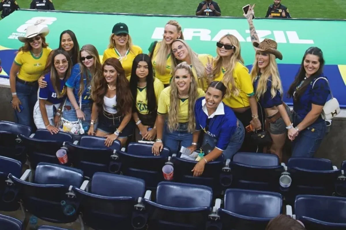 Bruna Biancardi é criticada após ausência em foto das WAGs da Seleção
