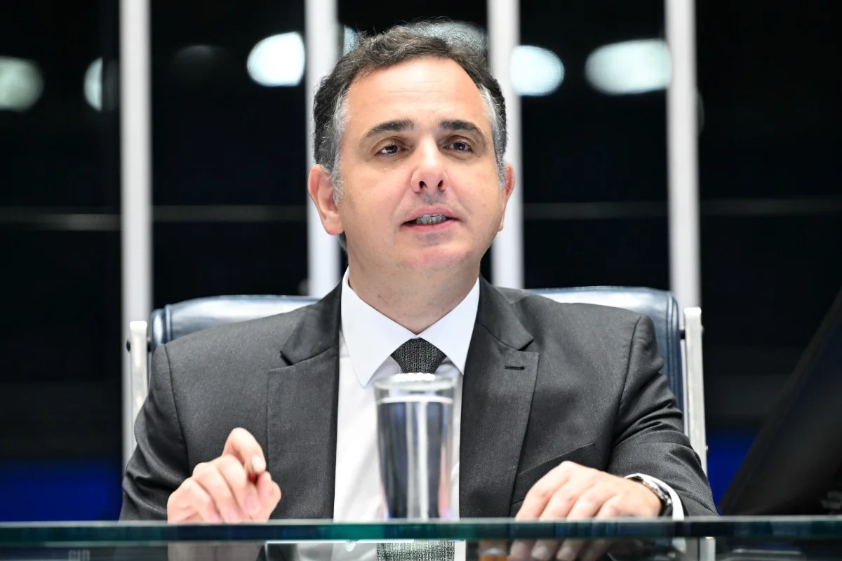 Pacheco toma posse como ministro do TCU no próximo dia 30