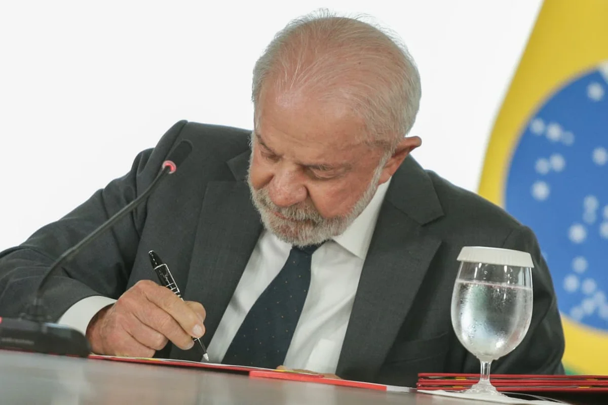 Lula sanciona lei que cria Universidade Federal do Esporte em Brasília
