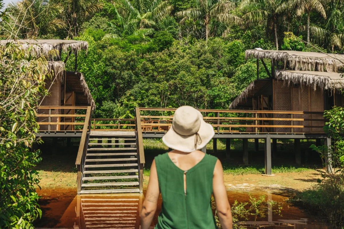 Silêncio e contemplação: como a Amazônia virou o novo destino de luxo do mundo